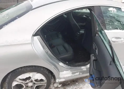 2014 Mercedes-Benz Cla 250 z USA, uszkodzony, nr VIN WDDSJ4EB4EN069166